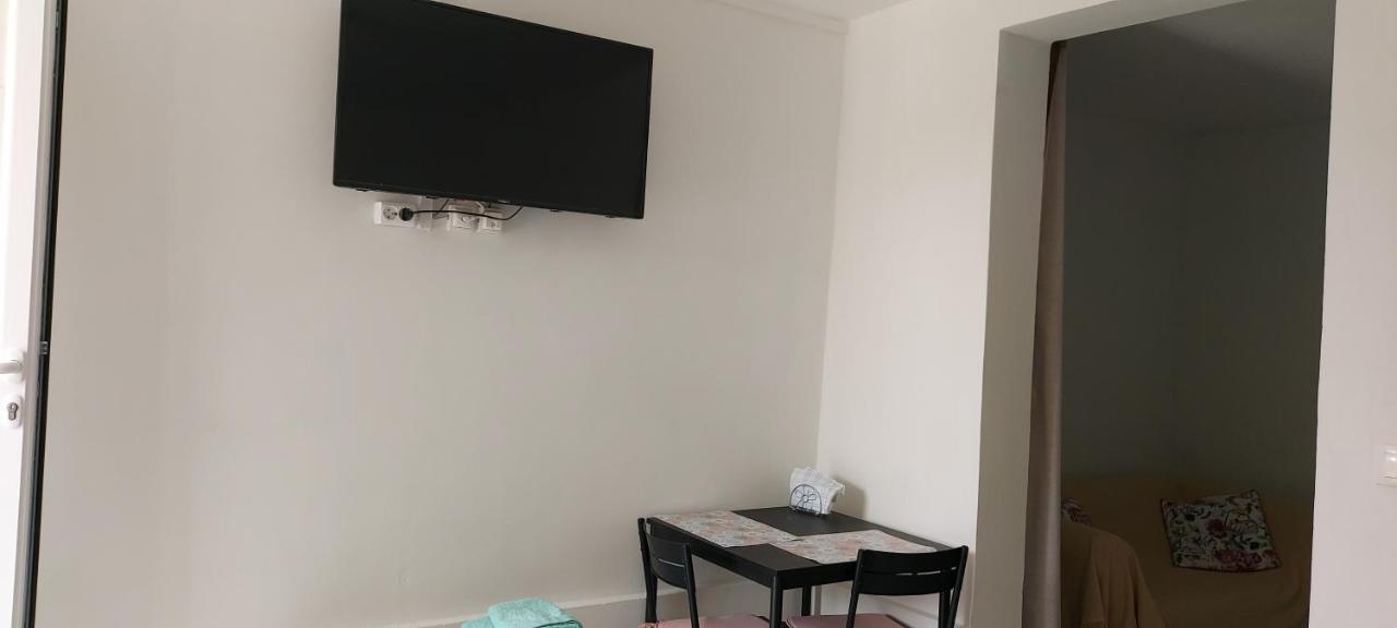 Helen'S Cozy Studio 2 Artemida  Ngoại thất bức ảnh